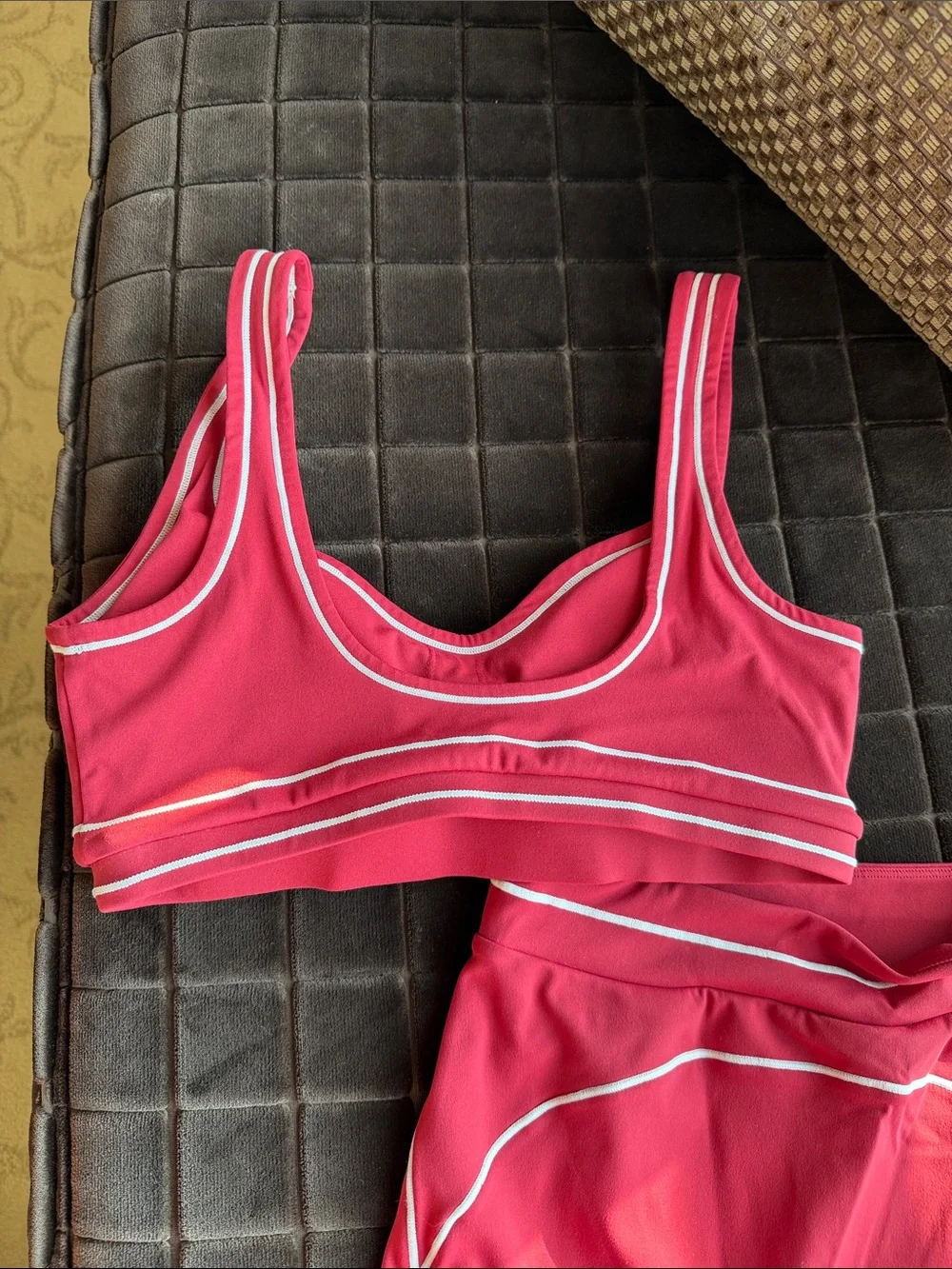 Red/ burgundy Unknown Seam-Trim High-Waist Leggings & Sports Bra Set